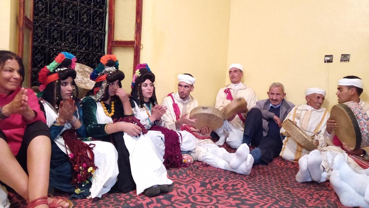 Maroc Des Merveilles - Chez L'Habitant Kelaat-M'Gouna Bagian luar foto