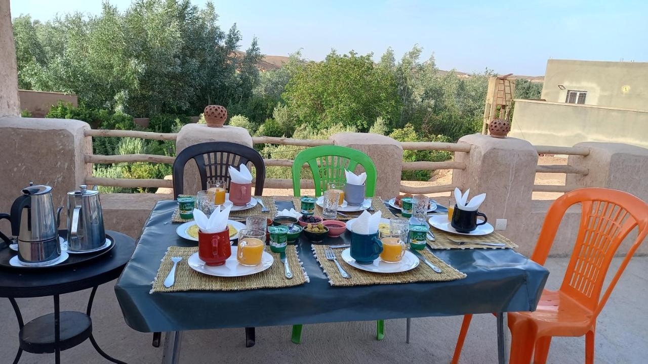 Maroc Des Merveilles - Chez L'Habitant Kelaat-M'Gouna Bagian luar foto