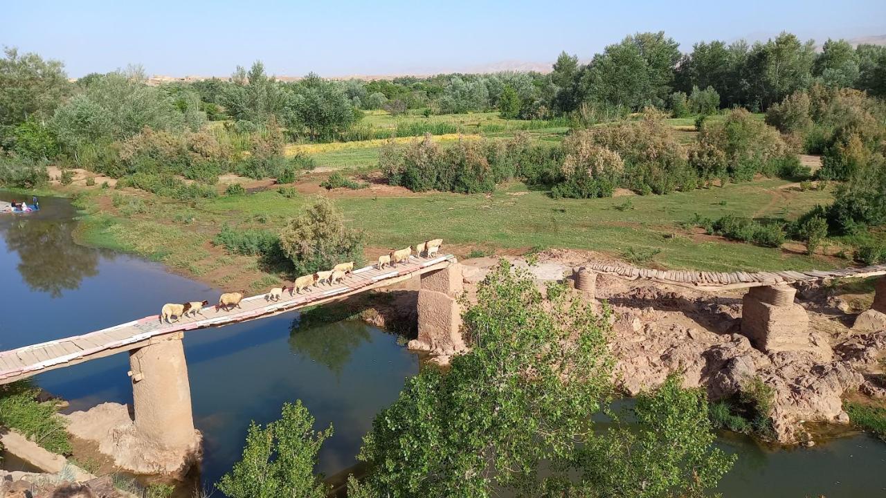 Maroc Des Merveilles - Chez L'Habitant Kelaat-M'Gouna Bagian luar foto