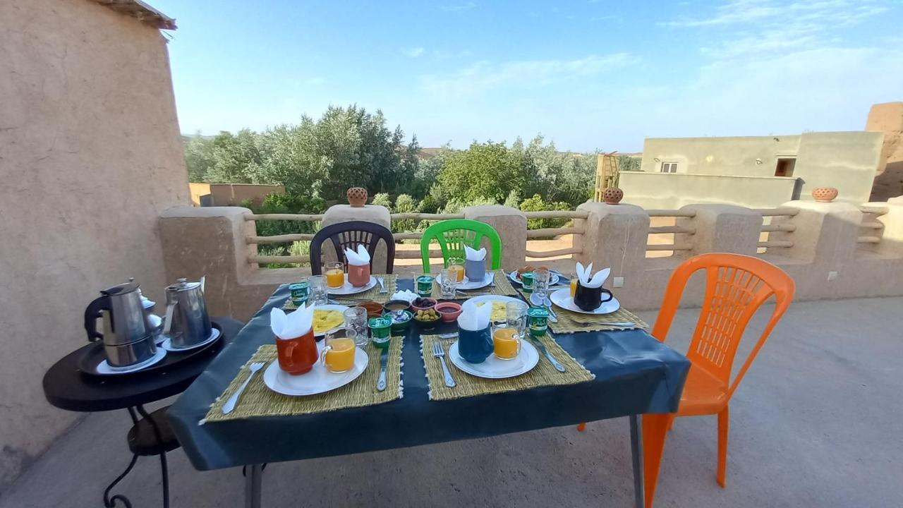 Maroc Des Merveilles - Chez L'Habitant Kelaat-M'Gouna Bagian luar foto